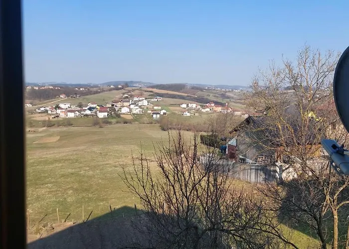 Privatunterkunft Mini Farm Adi *